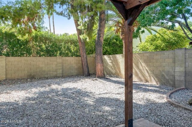 8330 E SAN BENITO Drive, Scottsdale, AZ 85258