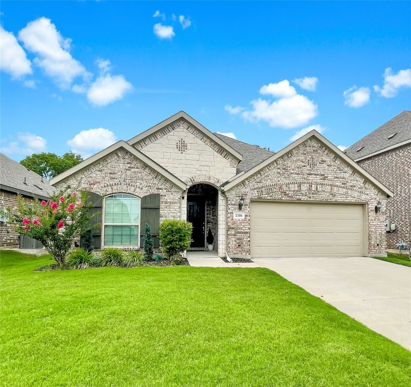 2705 Willow Lane, Melissa, TX 75454