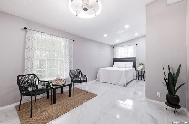 118 Simler, San Antonio, TX 78227