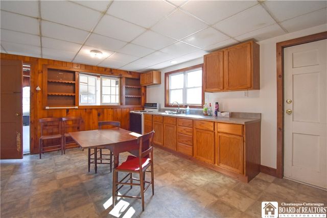 7169 11th Avenue, Westfield, NY 14787