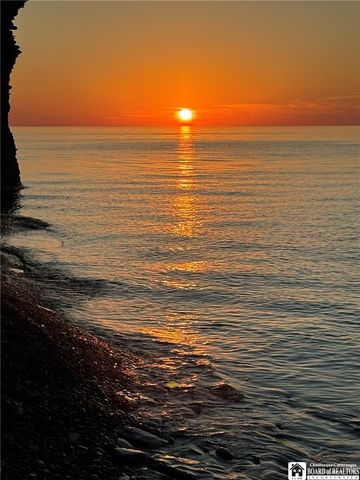 7169 11th Avenue, Westfield, NY 14787