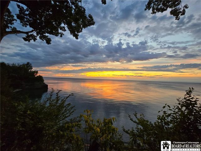 7169 11th Avenue, Westfield, NY 14787