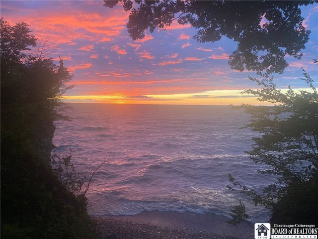 7169 11th Avenue, Westfield, NY 14787