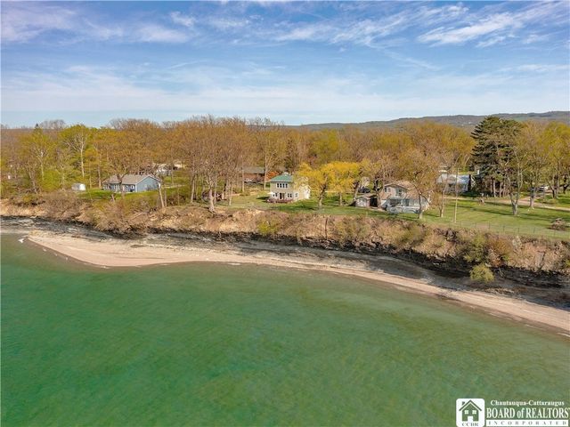 7169 11th Avenue, Westfield, NY 14787
