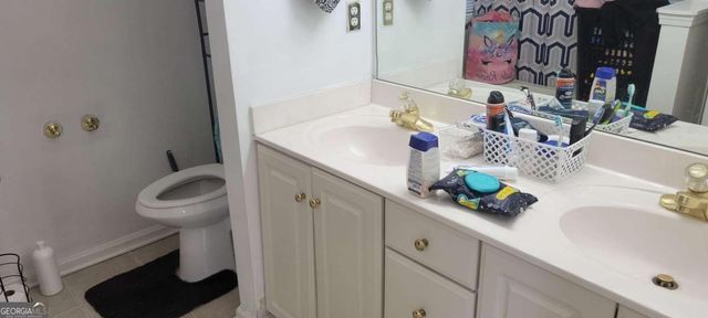 764 Avalon Forest Way, Lawrenceville, GA 30044