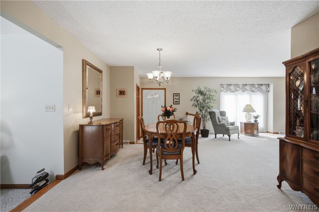 83 Michaels, Lancaster, NY 14086