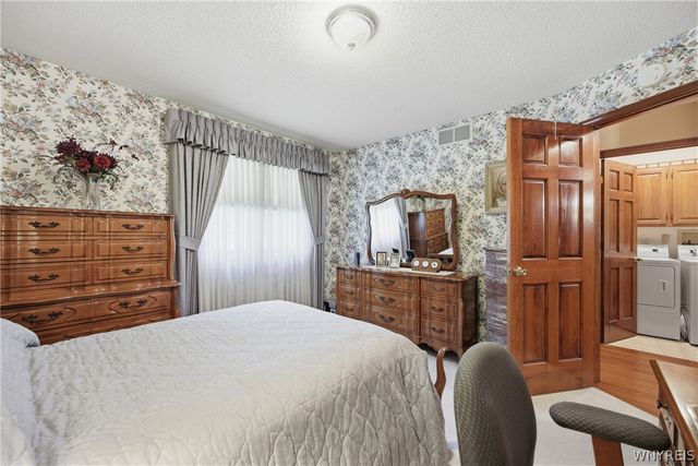 83 Michaels, Lancaster, NY 14086