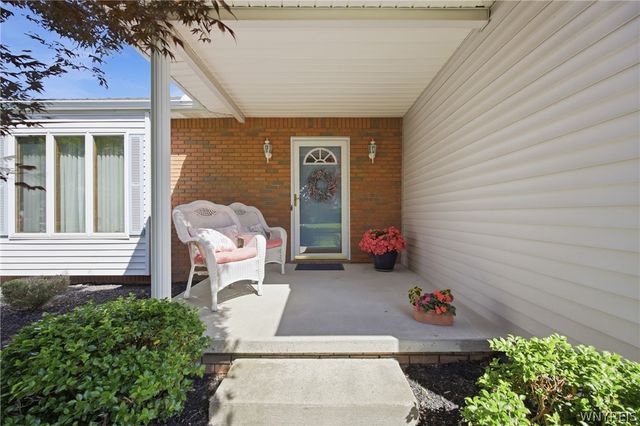 83 Michaels, Lancaster, NY 14086