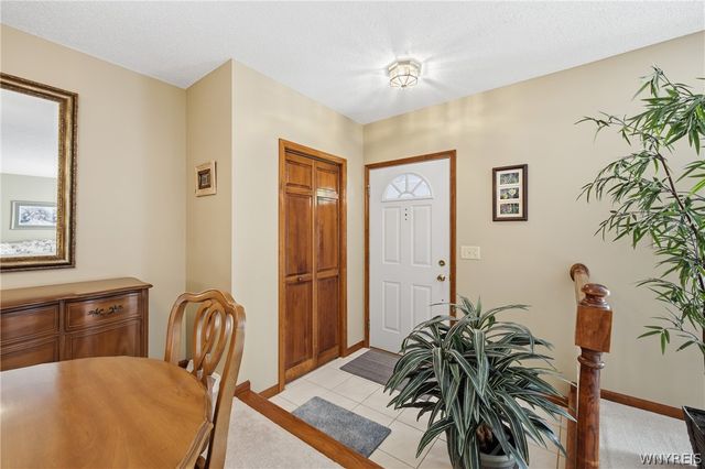 83 Michaels, Lancaster, NY 14086