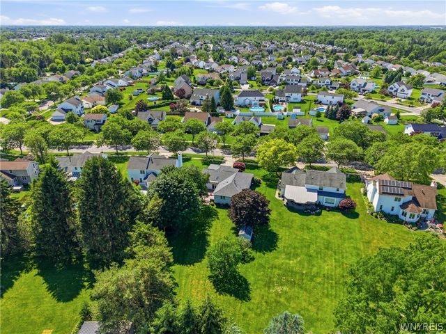 83 Michaels, Lancaster, NY 14086
