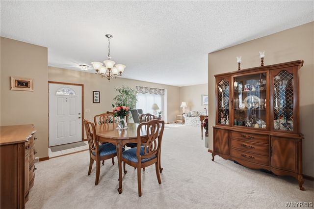 83 Michaels, Lancaster, NY 14086