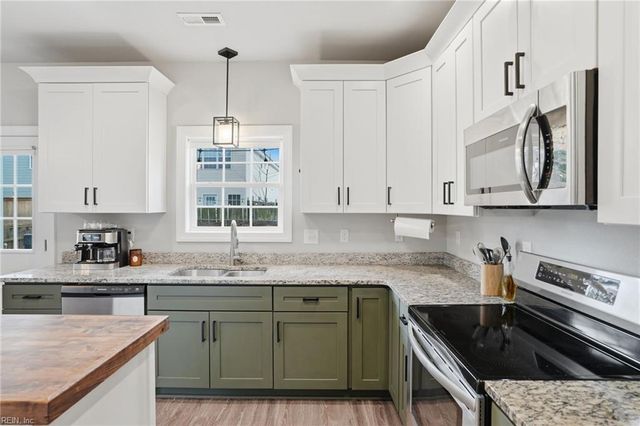 2016 Jefferson ST, Chesapeake, VA 23324