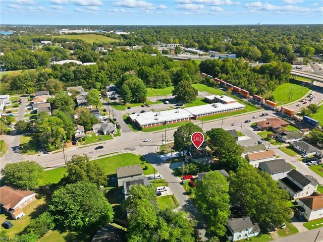 2016 Jefferson ST, Chesapeake, VA 23324