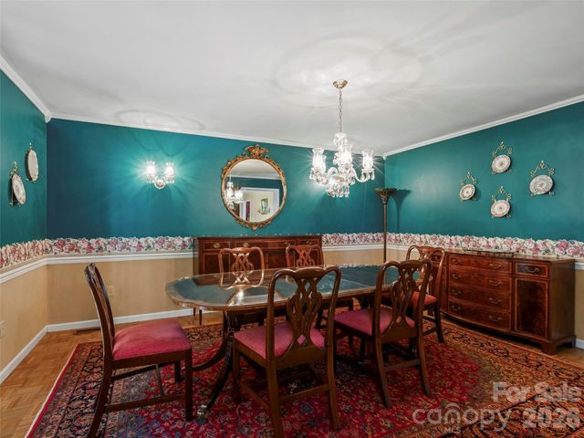 101 Castlerock Drive, Asheville, NC 28806