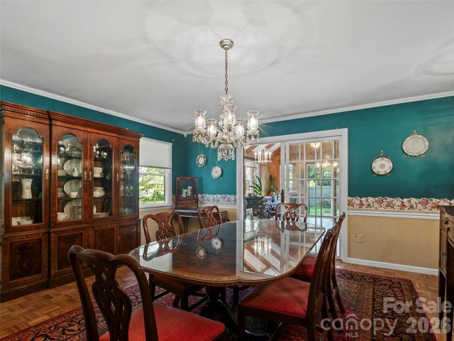 101 Castlerock Drive, Asheville, NC 28806