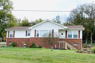 396 E Main St, Alexandria, TN 37012