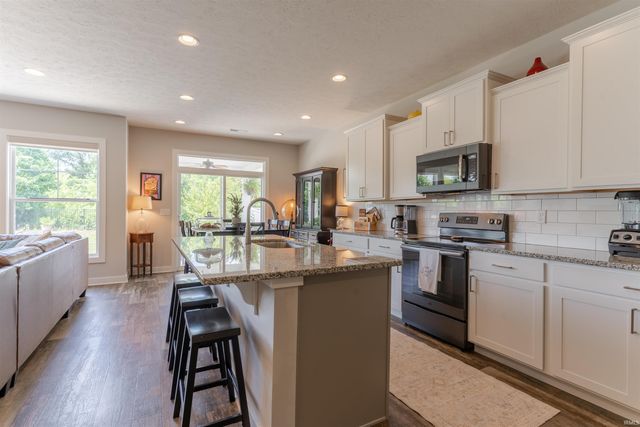2536 Antilles Drive, Evansville, IN 47725