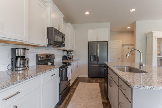 2536 Antilles Drive, Evansville, IN 47725