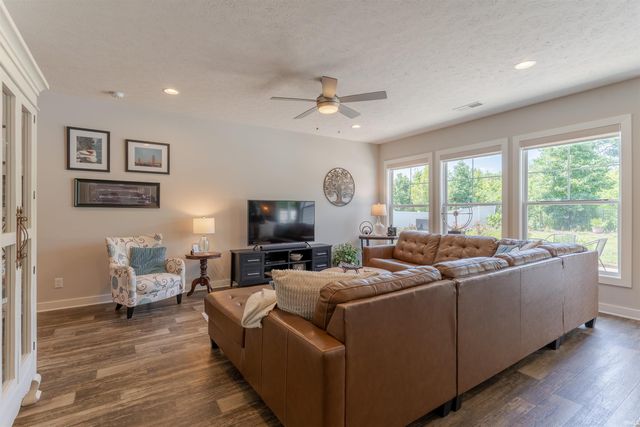 2536 Antilles Drive, Evansville, IN 47725