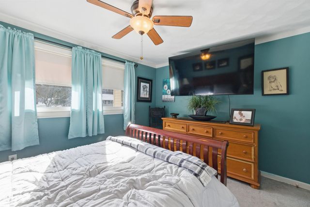 10 Frances Street, Franklin, NH 03235