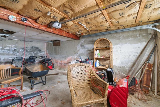 10 Frances Street, Franklin, NH 03235