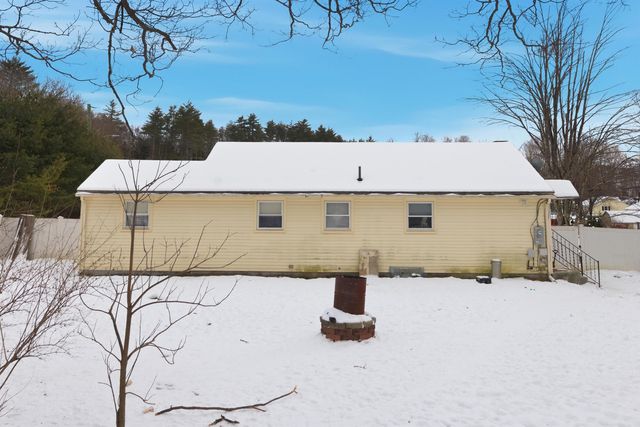 10 Frances Street, Franklin, NH 03235