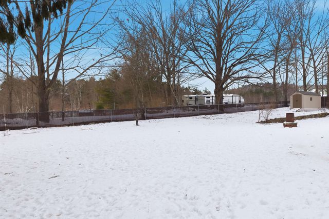 10 Frances Street, Franklin, NH 03235