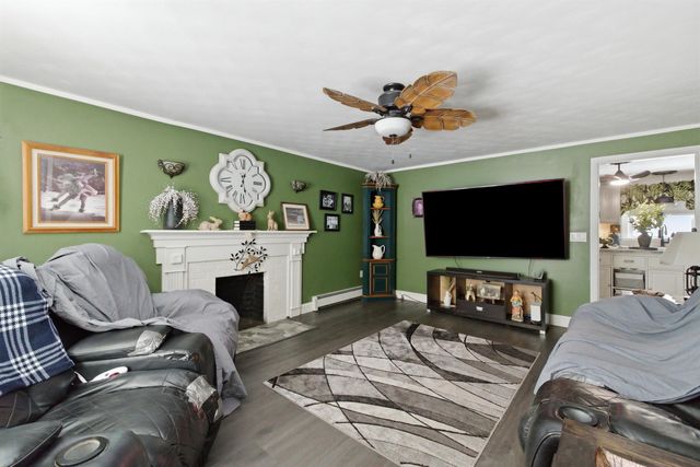 10 Frances Street, Franklin, NH 03235