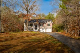 5435 Fredrick Rd, Cohutta, GA 30710