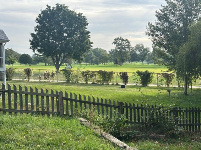 1231 Miami CT, Cedar Rapids, IA 52402