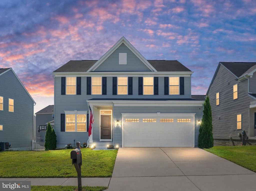 Image 1 of property listing at 5360 HOLLEY OAK LN, Fredericksburg, VA 22407