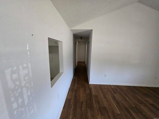 410 Brandenburg Gate, Stuttgart, AR 72160