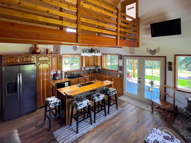 20 River Ranch Rd, Kettle Falls, WA 99141