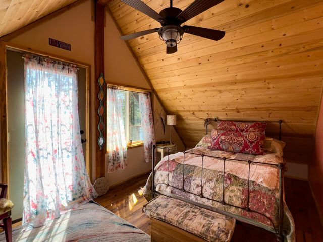20 River Ranch Rd, Kettle Falls, WA 99141
