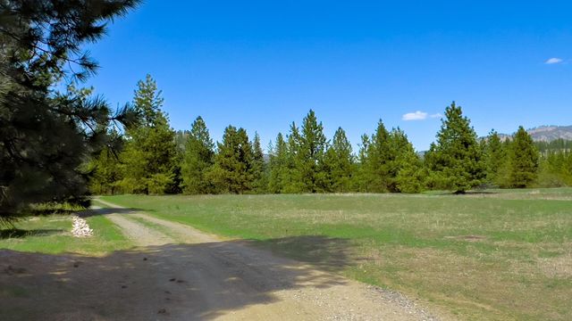 20 River Ranch Rd, Kettle Falls, WA 99141