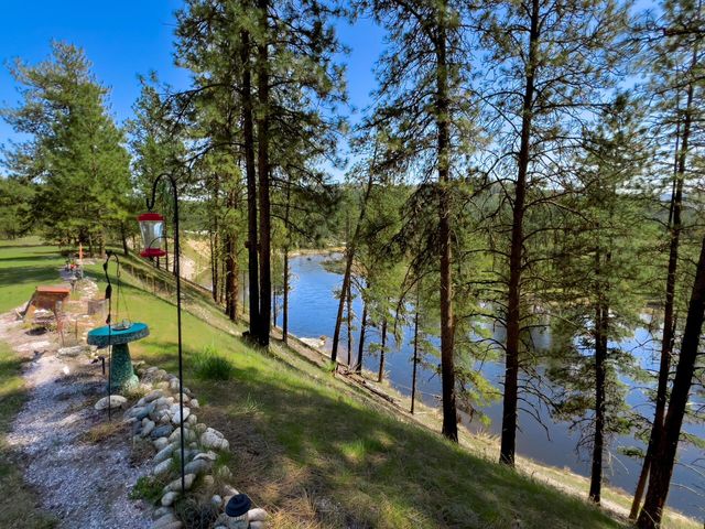 20 River Ranch Rd, Kettle Falls, WA 99141