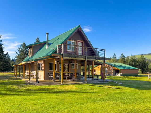 20 River Ranch Rd, Kettle Falls, WA 99141