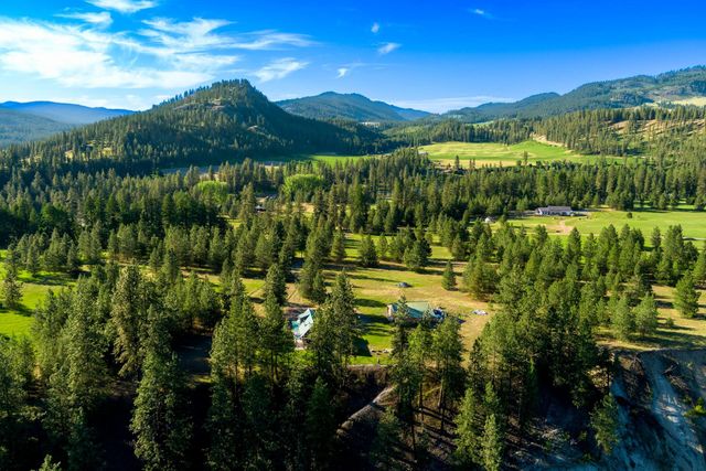 20 River Ranch Rd, Kettle Falls, WA 99141