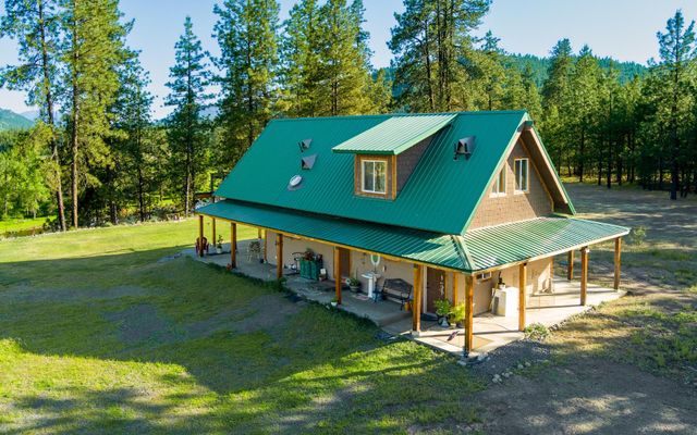 20 River Ranch Rd, Kettle Falls, WA 99141