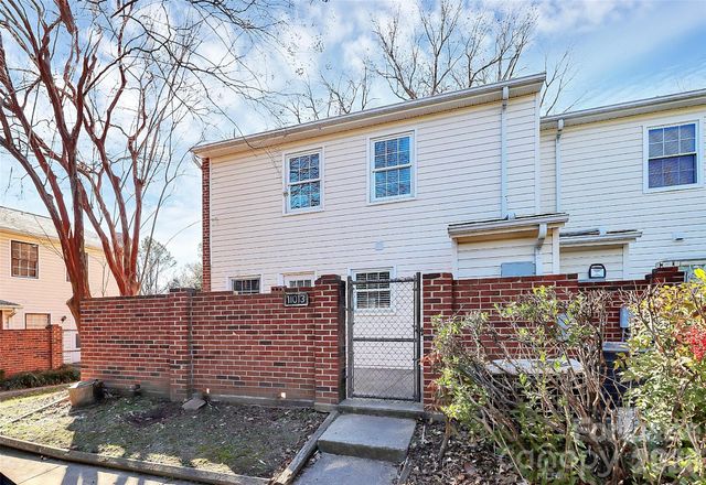 11013 Park Road, Charlotte, NC 28226