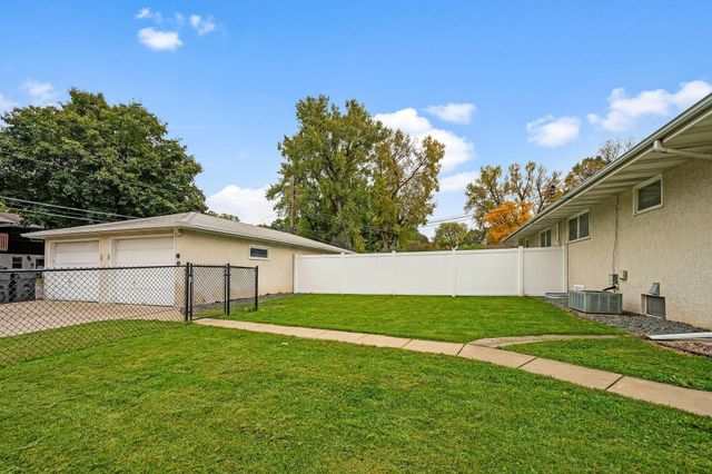 3637 Coolidge Street NE, Saint Anthony, MN 55418