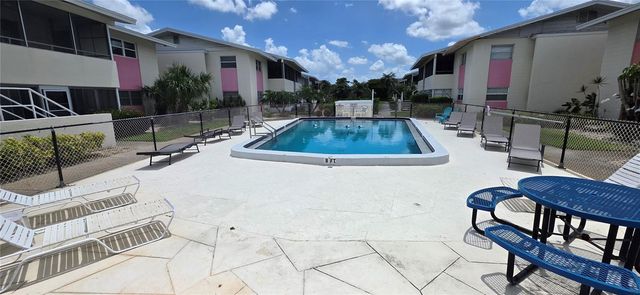 2507 BENEVA ROAD 5, Sarasota, FL 34232