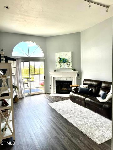 2623 Antonio Drive 306, Camarillo, CA 93010