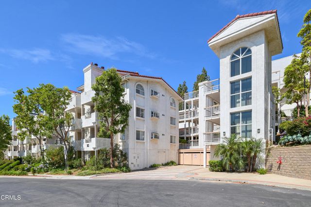 2623 Antonio Drive 306, Camarillo, CA 93010