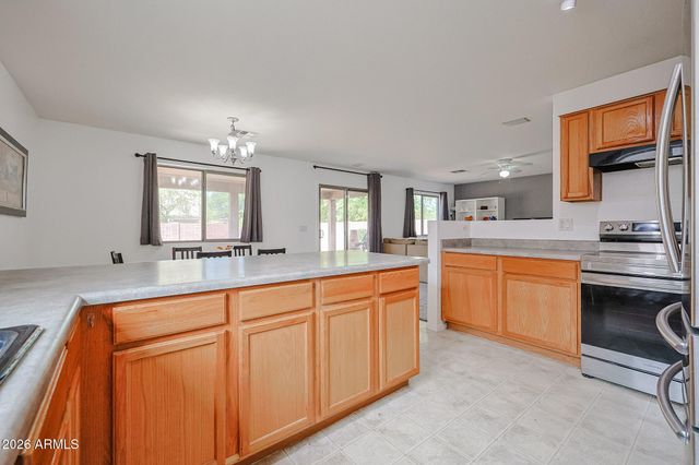 3302 W HIDALGO Avenue, Phoenix, AZ 85041