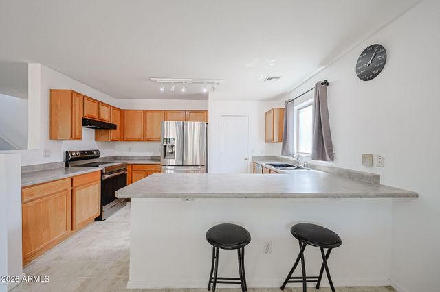 3302 W HIDALGO Avenue, Phoenix, AZ 85041