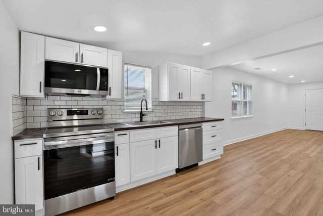 206 ADMIRAL DR, Annapolis, MD 21401