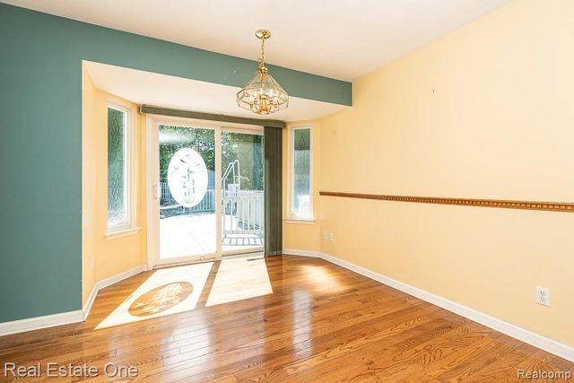 1081 Clearview Drive, Oxford, MI 48371