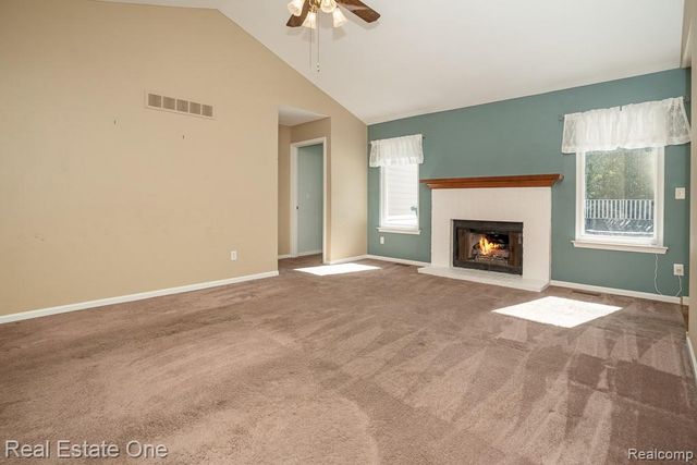 1081 Clearview Drive, Oxford, MI 48371