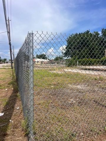 3202 Laura Koppe Road, Houston, TX 77093